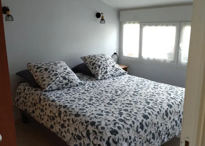 L Ecole Buissonniere * Le Nouvion-en-Thierache